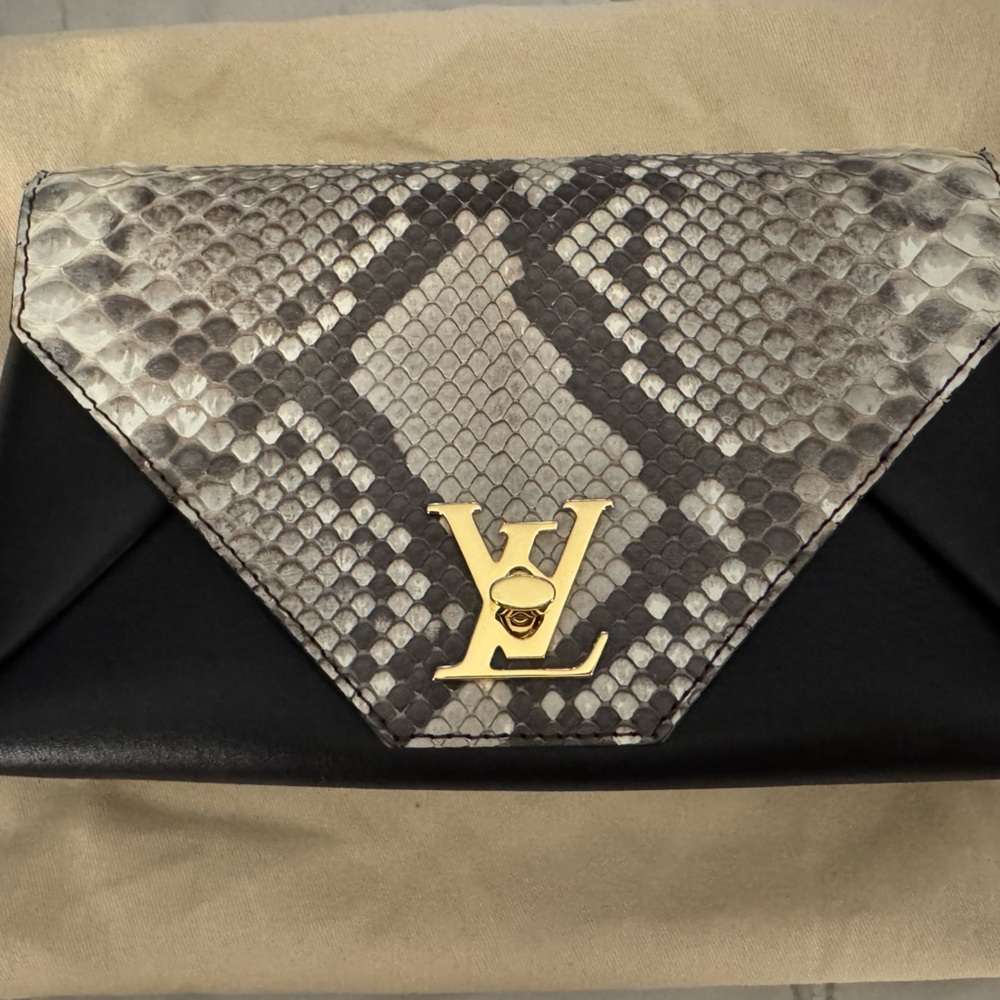 Louis Vuitton Black and Snake Print Envelope Clutch